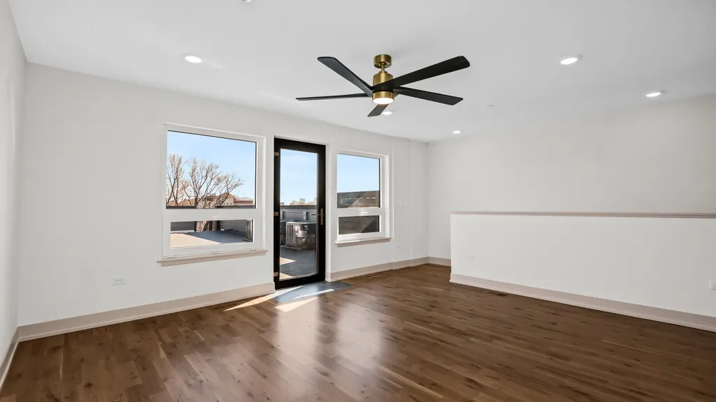 4441 South Vincennes Avenue Chicago IL 60653