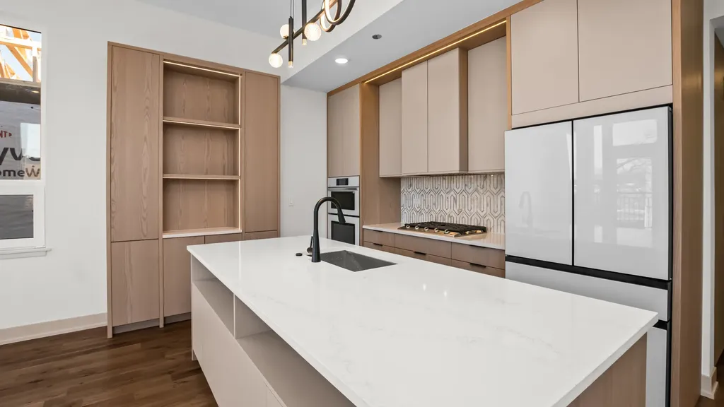 4441 South Vincennes Avenue Chicago IL 60653