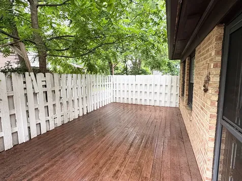 114 Hillside Avenue Barrington IL 60010