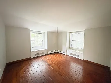 114 Hillside Avenue Barrington IL 60010