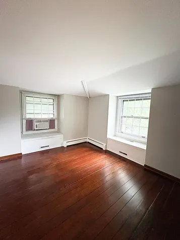 114 Hillside Avenue Barrington IL 60010