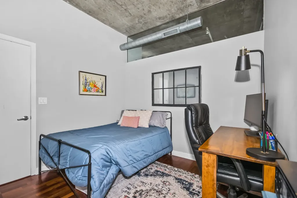 1305 South Michigan Avenue Chicago IL 60605