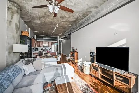 1305 South Michigan Avenue Chicago IL 60605