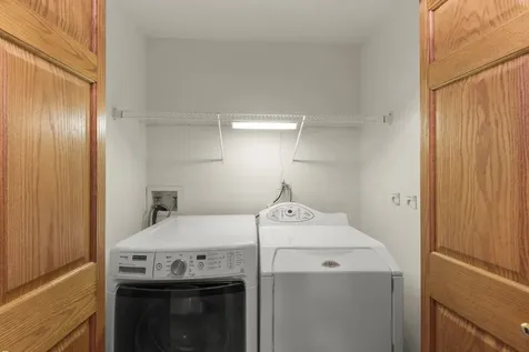 413 Carriage Court Oswego IL 60543
