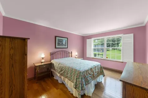 413 Carriage Court Oswego IL 60543