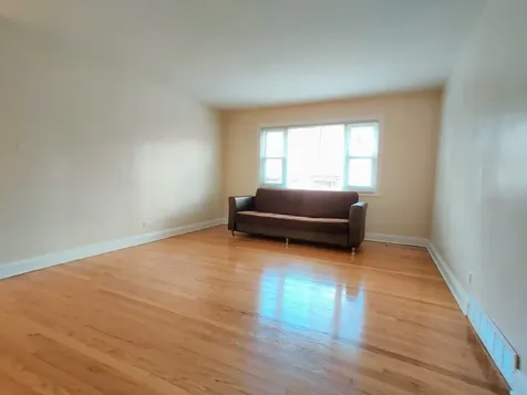2435 West Balmoral Avenue Chicago IL 60625
