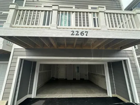 2267 Glacier Street Mundelein IL 60060