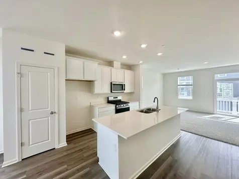 2267 Glacier Street Mundelein IL 60060