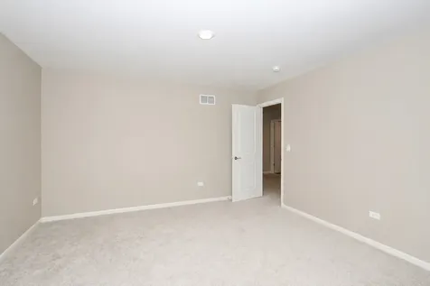 3617 Emerald Road Elgin IL 60124