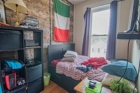 1479 West Huron Street Chicago IL 60642