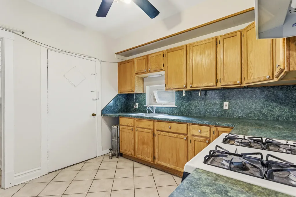 3938 North Austin Avenue Chicago IL 60634