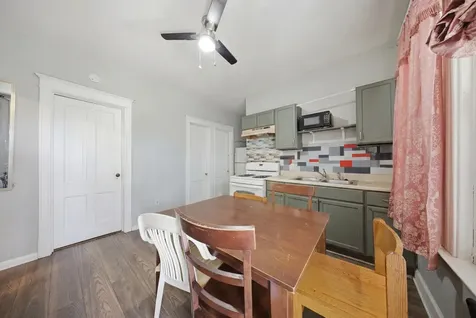 5043 West 25th Street Cicero IL 60804