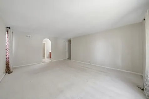 9165 Buckingham Court Huntley IL 60142