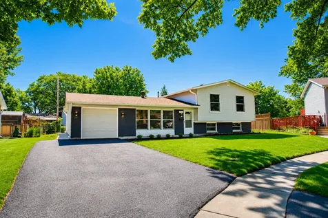 7777 Ramsgate Circle S Hanover Park IL 60133