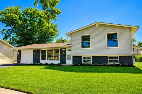 7777 Ramsgate Circle S Hanover Park IL 60133