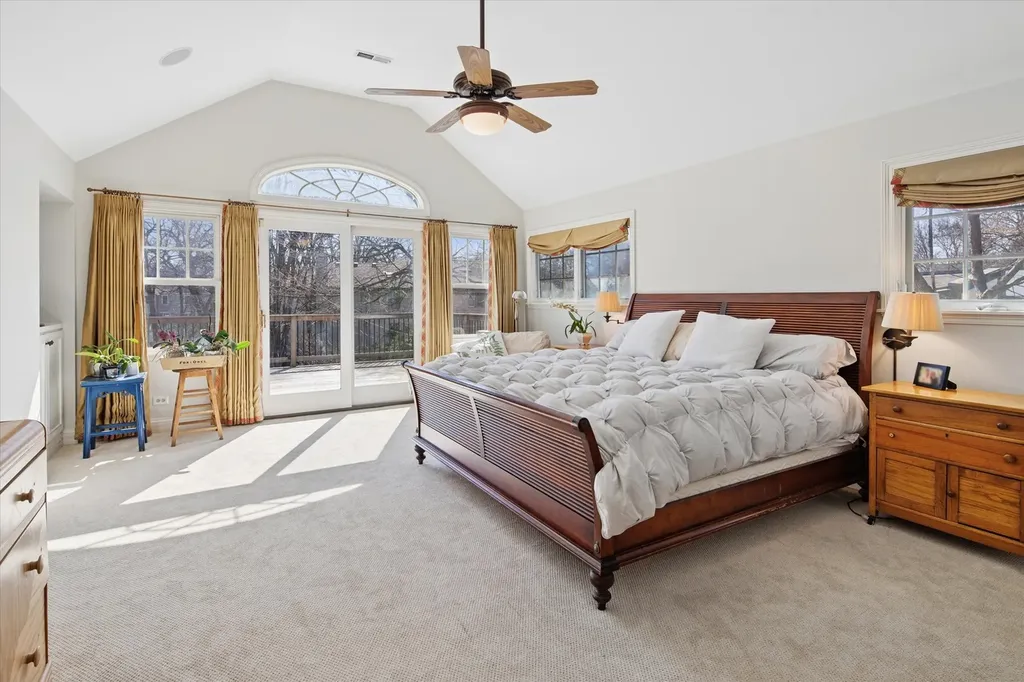 1421 Wilmette Avenue Wilmette IL 60091