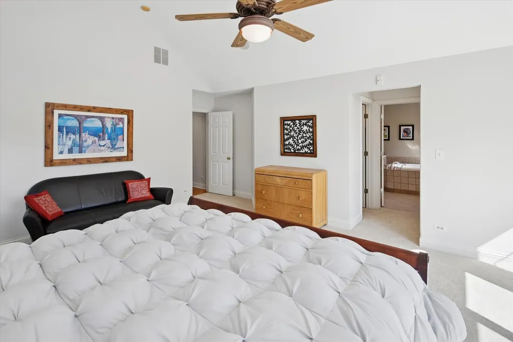 1421 Wilmette Avenue Wilmette IL 60091