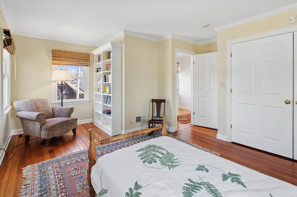 1421 Wilmette Avenue Wilmette IL 60091