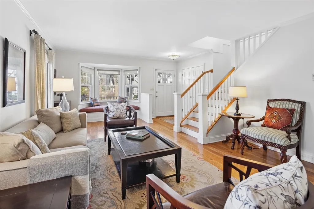 1421 Wilmette Avenue Wilmette IL 60091
