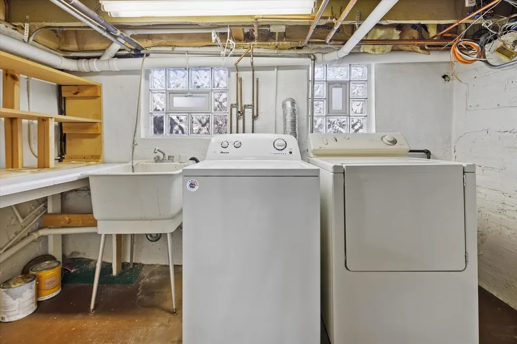 1421 Wilmette Avenue Wilmette IL 60091