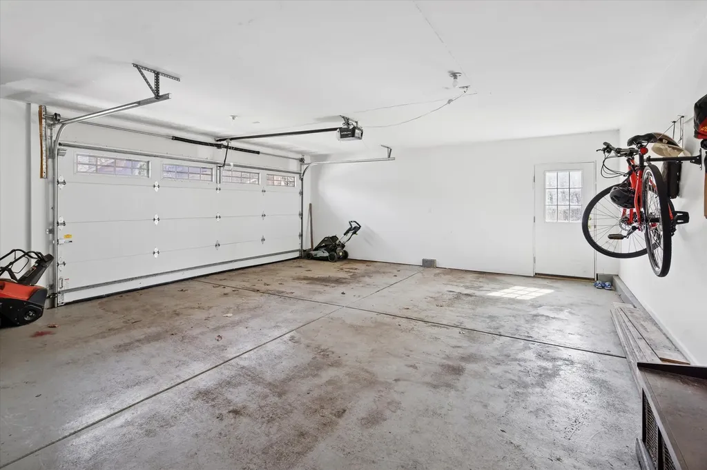 1421 Wilmette Avenue Wilmette IL 60091