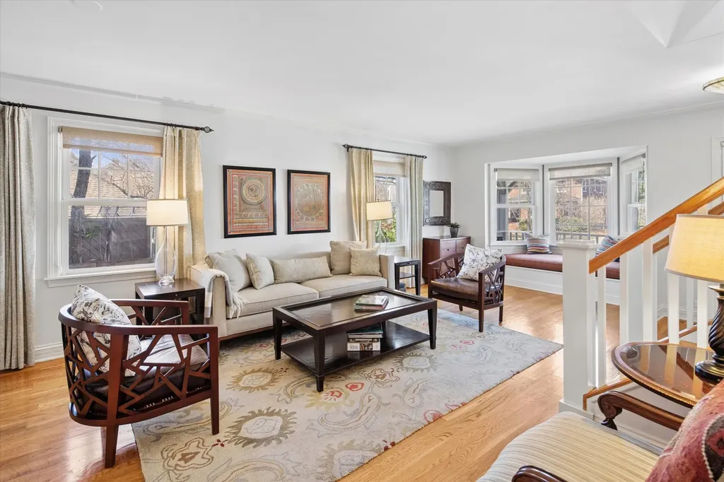 1421 Wilmette Avenue Wilmette IL 60091