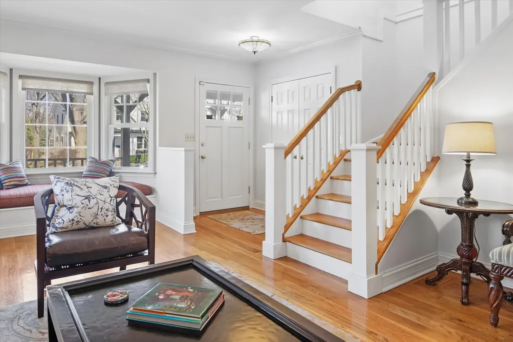 1421 Wilmette Avenue Wilmette IL 60091