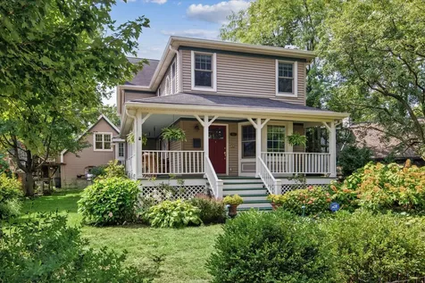 1421 Wilmette Avenue Wilmette IL 60091