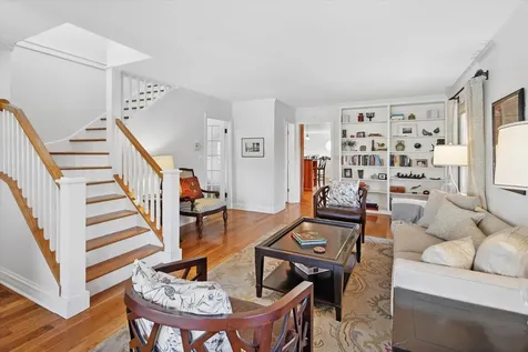 1421 Wilmette Avenue Wilmette IL 60091
