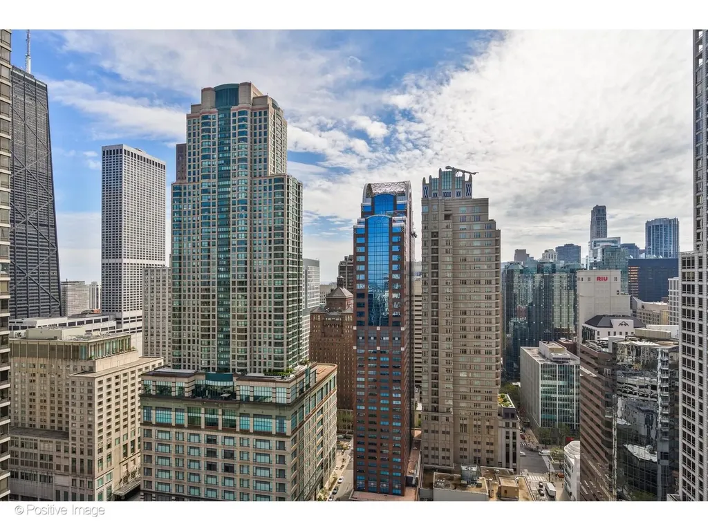 21 East Huron Street Chicago IL 60611