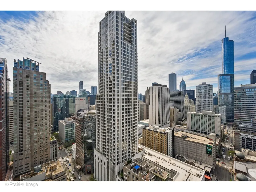 21 East Huron Street Chicago IL 60611