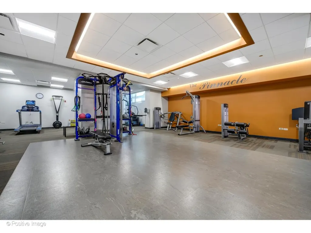 21 East Huron Street Chicago IL 60611