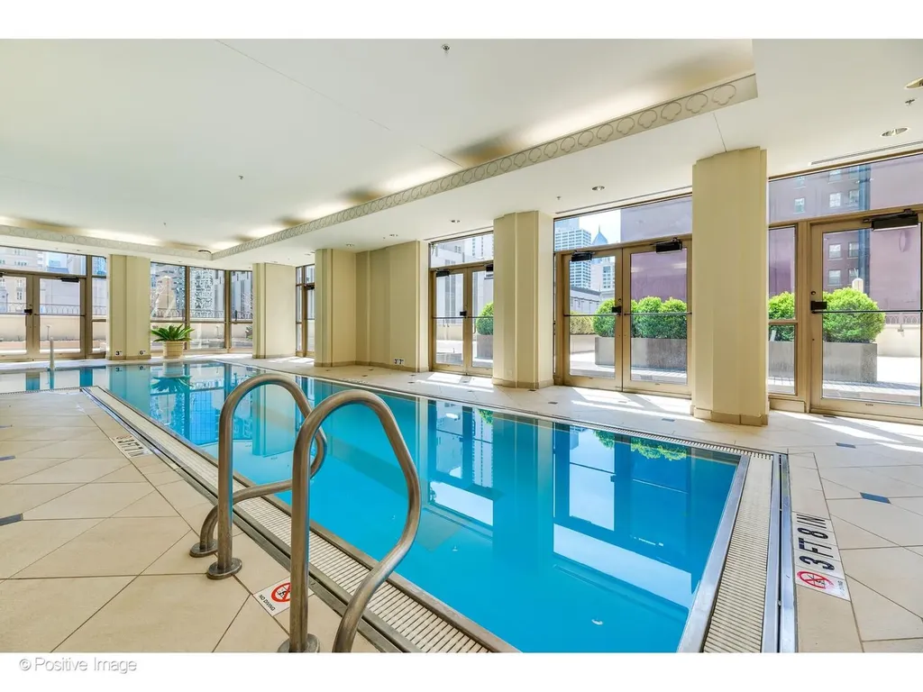21 East Huron Street Chicago IL 60611