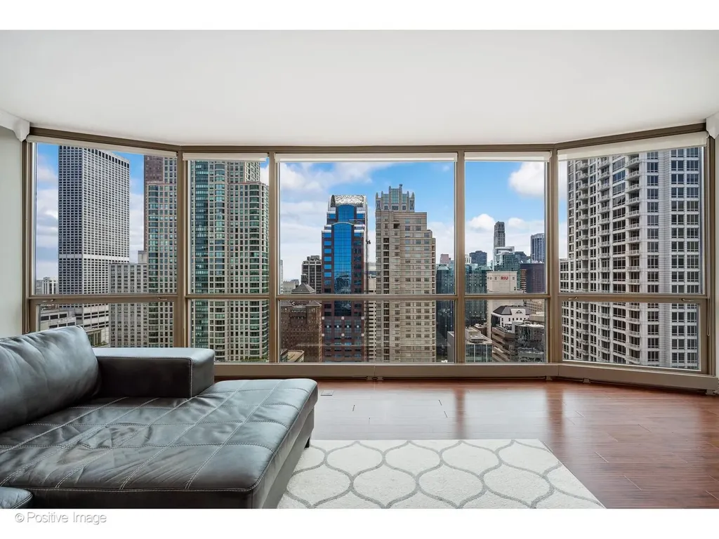 21 East Huron Street Chicago IL 60611
