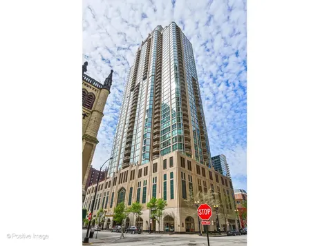21 East Huron Street Chicago IL 60611