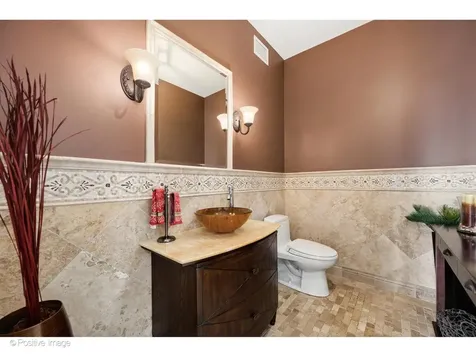 21 East Huron Street Chicago IL 60611