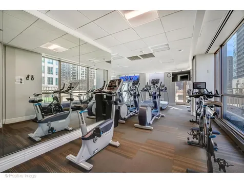 21 East Huron Street Chicago IL 60611