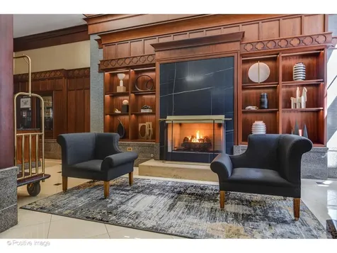 21 East Huron Street Chicago IL 60611