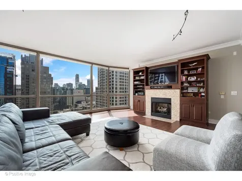 21 East Huron Street Chicago IL 60611