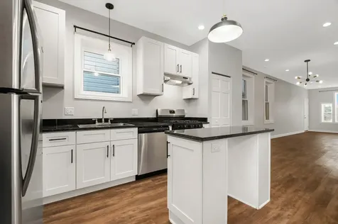 2311 South Whipple Street Chicago IL 60623