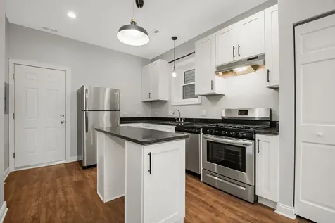2311 South Whipple Street Chicago IL 60623