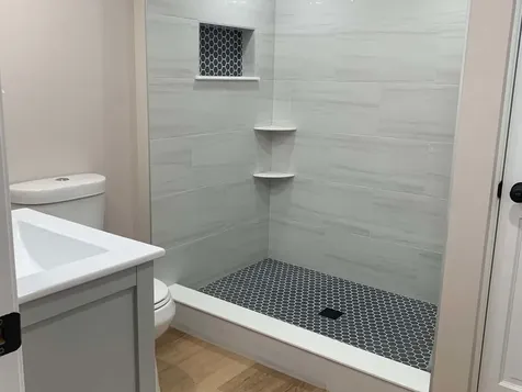 10623 South Mackinaw Avenue Chicago IL 60617