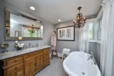 810 Dow Avenue Geneva IL 60134