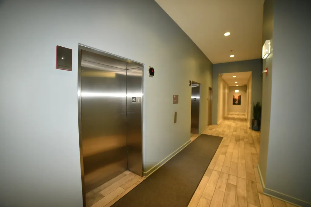 225 South Sangamon Street Chicago IL 60607