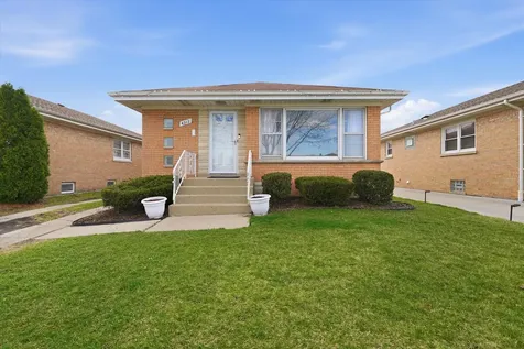4312 North Nottingham Avenue Norridge IL 60706