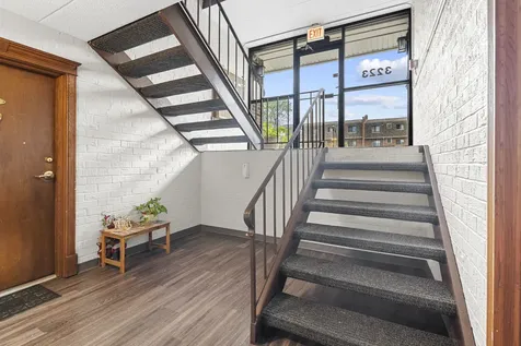 3223 West Parkway Drive Northbrook IL 60062
