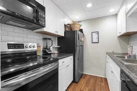 3223 West Parkway Drive Northbrook IL 60062