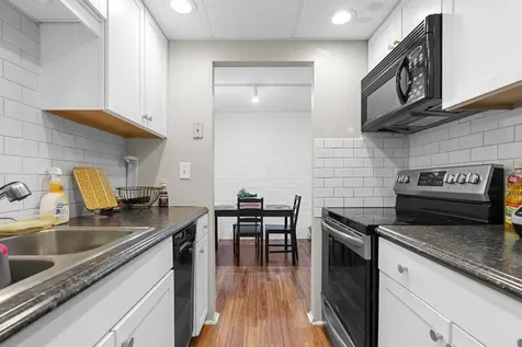 3223 West Parkway Drive Northbrook IL 60062