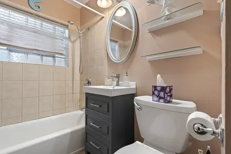 3537 Harvey Avenue Berwyn IL 60402
