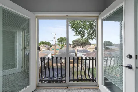 3537 Harvey Avenue Berwyn IL 60402